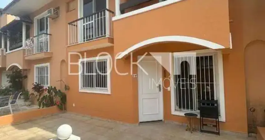 Recreio dos bandeirantes | casa de condomínio 3 quartos, sendo 1 suite