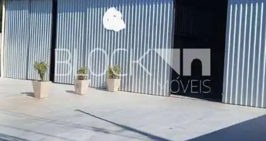 Barracão / Galpão / Depósito para alugar na Estrada dos Bandeirantes, --, Jacarepaguá, Rio de Janeiro