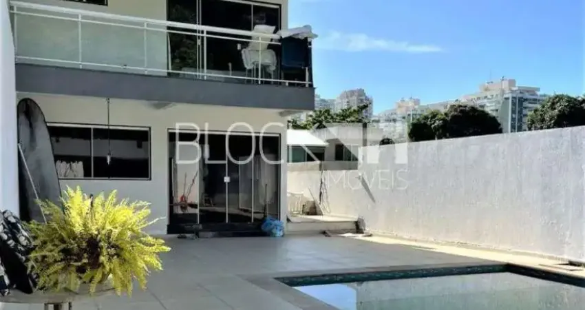 Recreio dos bandeirantes | casa de condomínio 4 quartos, sendo 1 suite