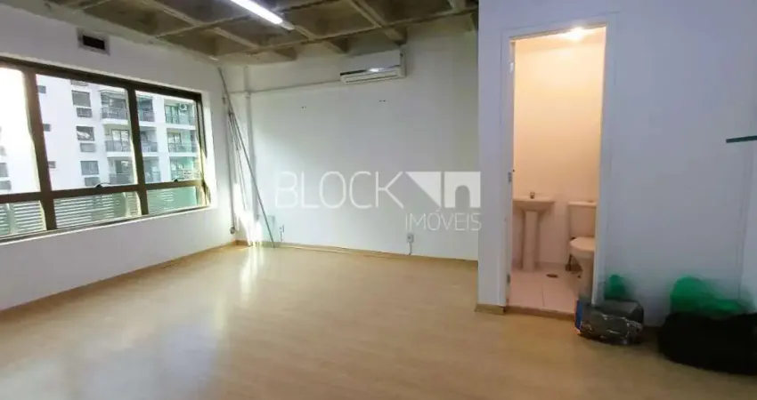 Sala comercial à venda na Estrada dos Três Rios, --, Freguesia (Jacarepaguá), Rio de Janeiro