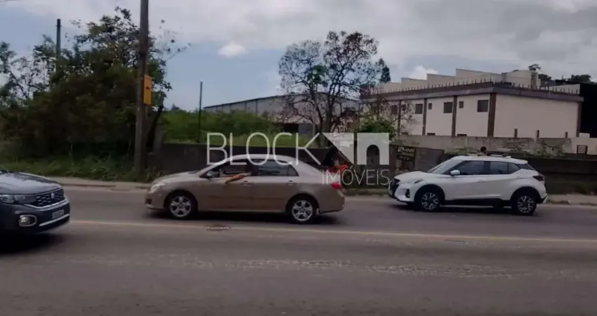 Terreno à venda na Estrada dos Bandeirantes, --, Vargem Pequena, Rio de Janeiro