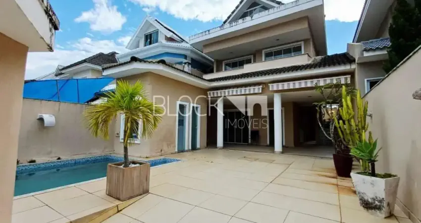 Recreio dos bandeirantes | casa de condomínio 5 quartos, sendo 5 suites