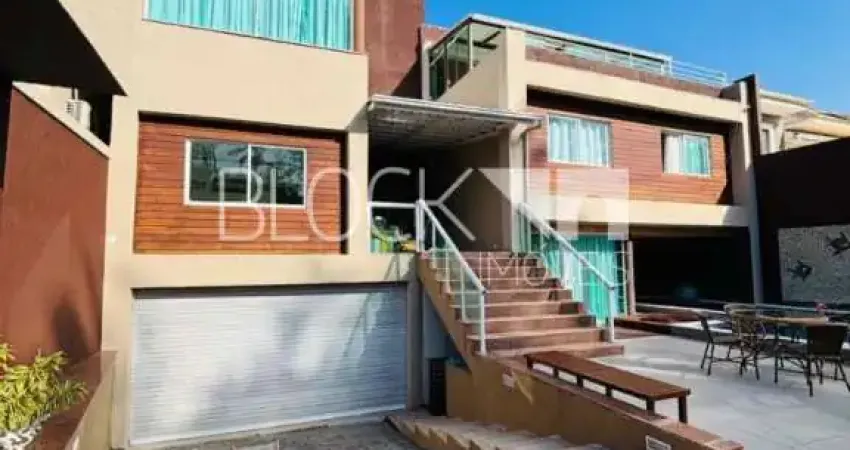 Barra da tijuca | casa de condomínio 6 quartos, sendo 6 suites