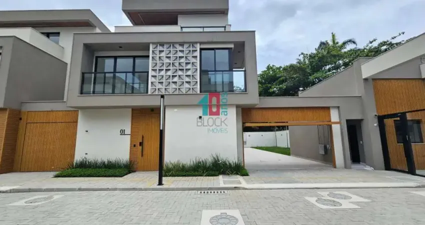 Barra da Tijuca | Casa de Condomínio 5 quartos, sendo 5 suites