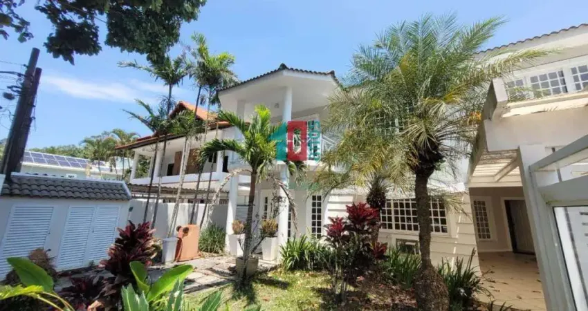 Recreio dos Bandeirantes | Casa de Condomínio 4 quartos, sendo 3 suites