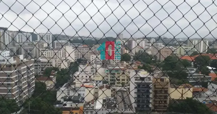 Apartamento com 3 quartos para alugar na Rua Martins Pena, --, Tijuca, Rio de Janeiro