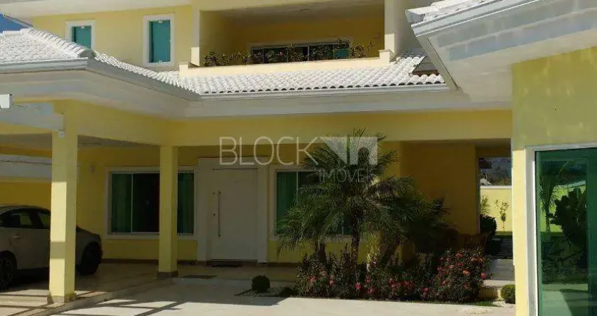 Guaratiba | Casa de Condomínio 4 quartos, sendo 3 suites