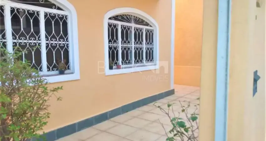 Pechincha | Casa 4 quartos, sendo 1 suite
