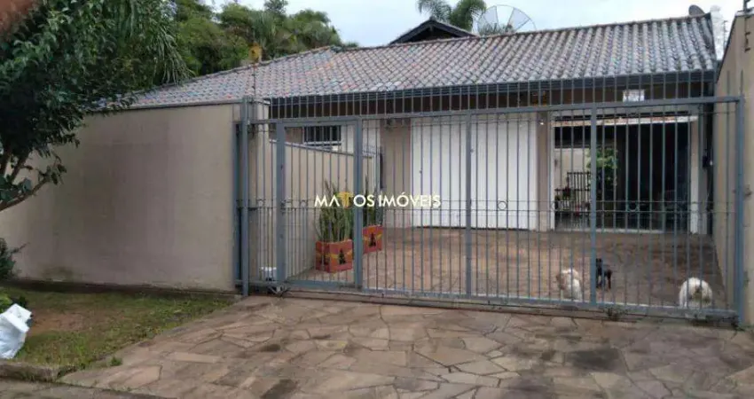 Casa com 3 dormitórios à venda, 148 m² por R$ 900.000,00 - Cristo Rei - São Leopoldo/RS