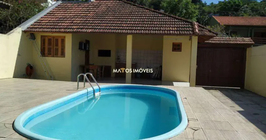 Casa com 3 dormitórios à venda, 162 m² por R$ 620.000,00 - Scharlau - São Leopoldo/RS