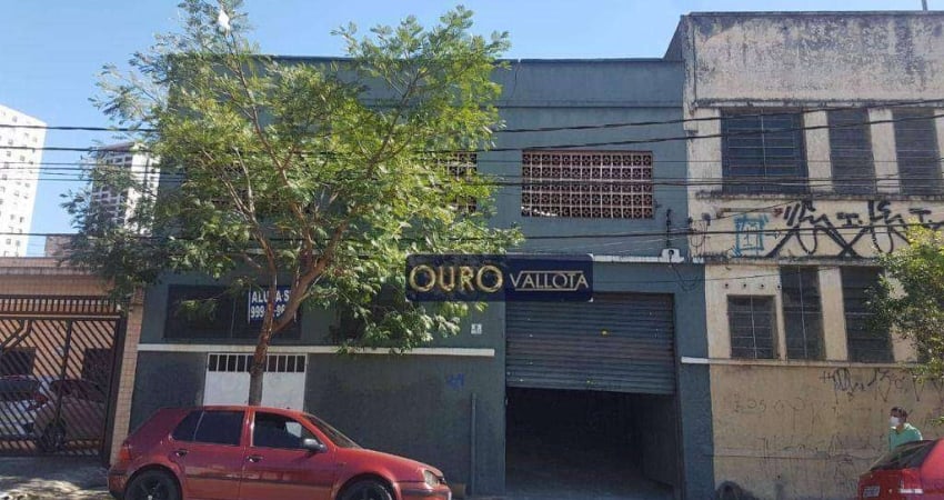 Galpão com 290m²