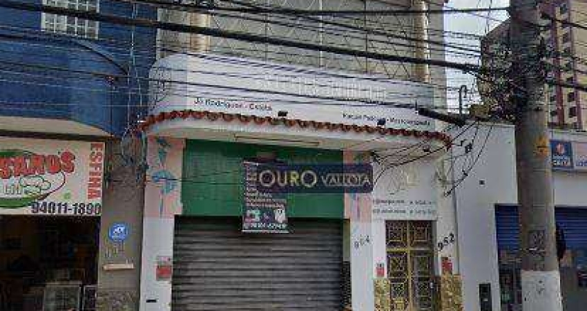 Salão com 100m²