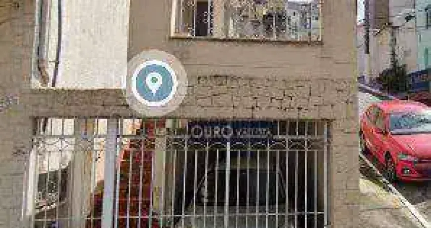 Casa com 2 quartos para alugar na Rua Marechal Barbacena, Vila Regente Feijó, São Paulo