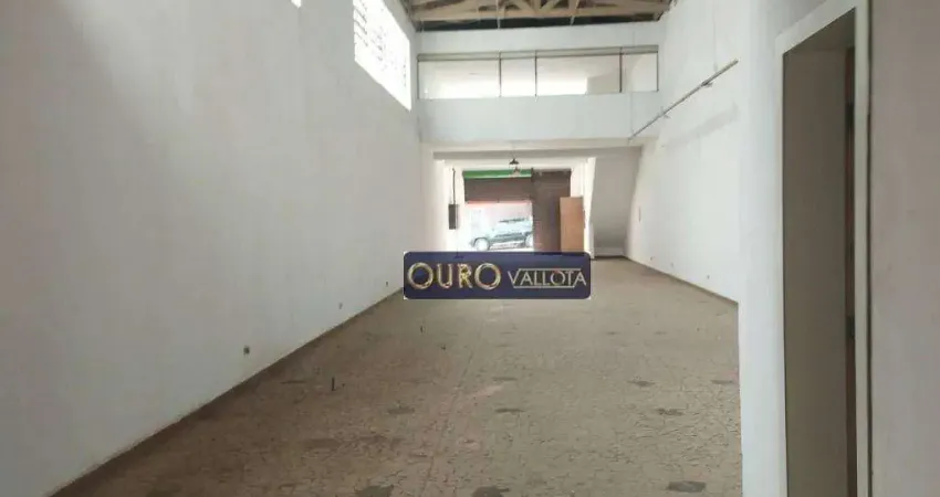 Galpão com 300m²