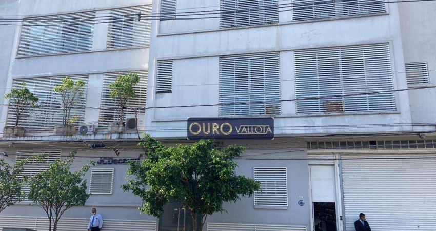 Barracão / Galpão / Depósito à venda na Rua Deocleciana, Luz, São Paulo