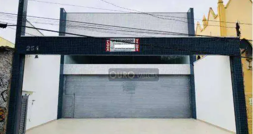 Salão/Galpão com 330m²
