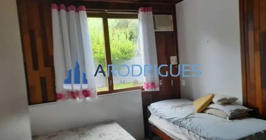 Casa de luxo em condomínio à venda no Centro de Itaparica-BA: 4 quartos, 4 suítes, 3 salas, 4 banheiros, 3 vagas de garagem, 500m².