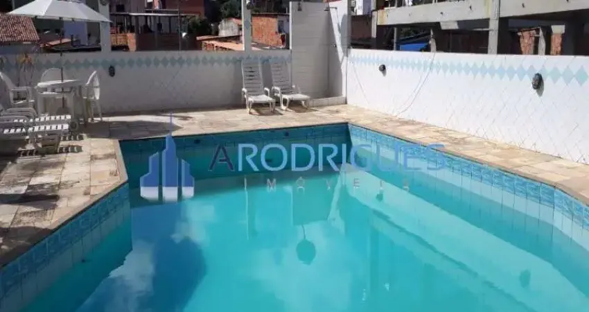 Linda casa à venda no Condomínio Quinta do Candeal, 4/4 com 2 suítes, nascente!