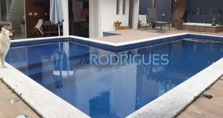 Casa à Aluguel e Venda em Alphaville 1, Salvador, Alto luxo, reformada 4 suítes, oportunidade