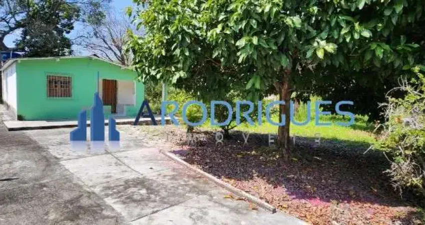 Venda de Sítio em Camaçari-BA, Bairro Areias (Abrantes) - 2 quartos, 1 sala, 2 banheiros, 5 vagas de garagem, 4.000m² de área.