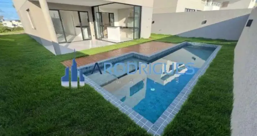 Venda de luxuosa casa em condomínio com 4 quartos e 4 suítes na Vila de Abrantes, Camaçari-BA!