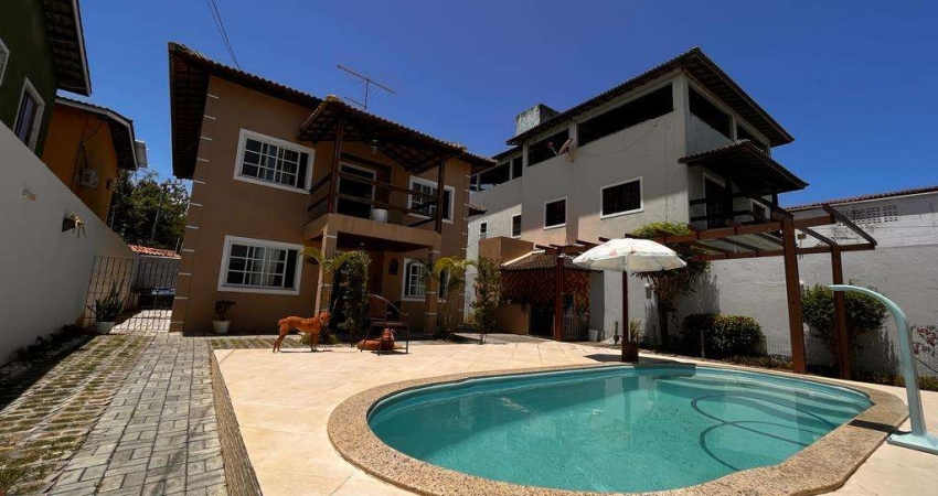 Casa para Venda em Lauro de Freitas, Ipitanga, 4 dormitórios, 2 suítes, 4 banheiros, 2 vagas