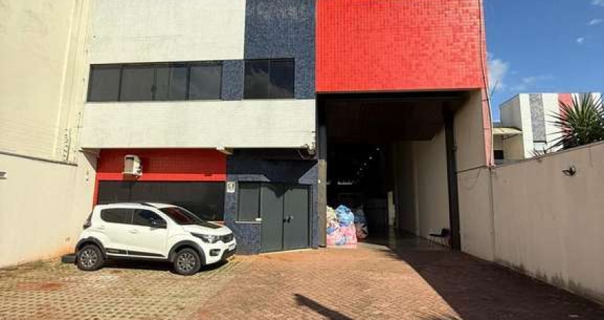 Barracão à venda em Maringá, Parque das Laranjeiras, com 673.8 m²