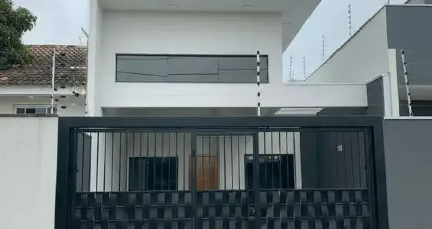 Casa à venda em Maringá, Jardim Três Lagoas, com 3 quartos, com 100 m²