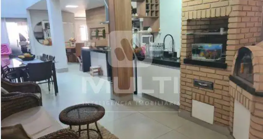 Casa com 4 quartos à venda no Jardim América I, Uberlândia