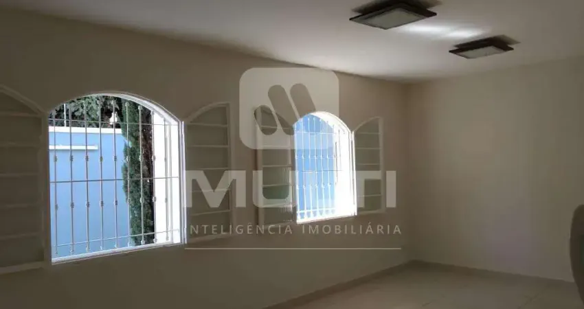 Casa comercial para alugar no Cazeca, Uberlândia 