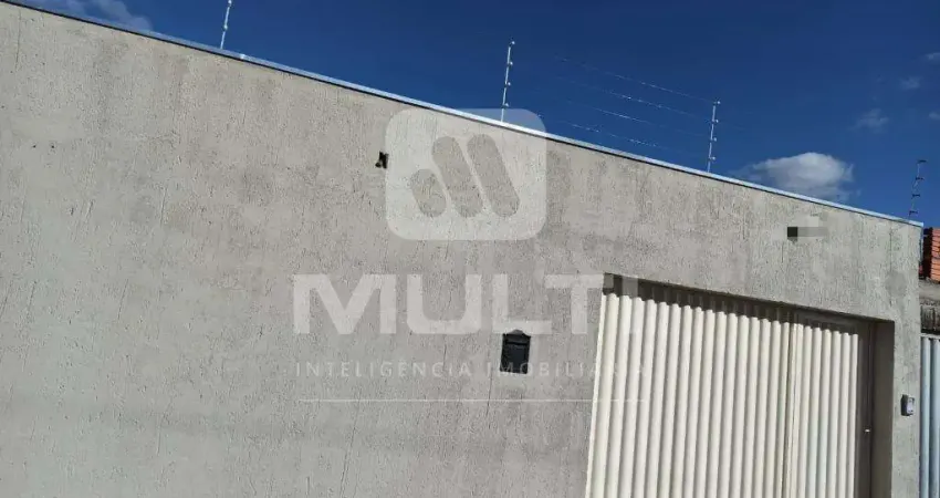 Casa com 3 quartos para alugar no Shopping Park, Uberlândia 