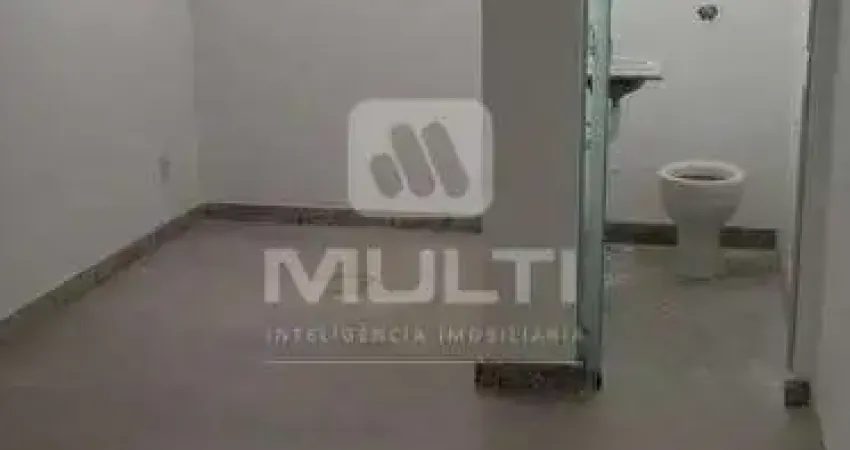 Casa comercial para alugar no Centro, Uberlândia 