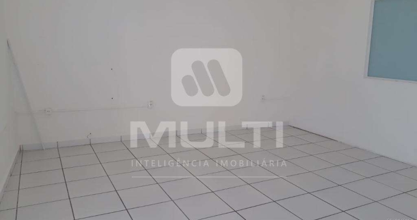 Sala comercial para alugar no Luizote de Freitas, Uberlândia 