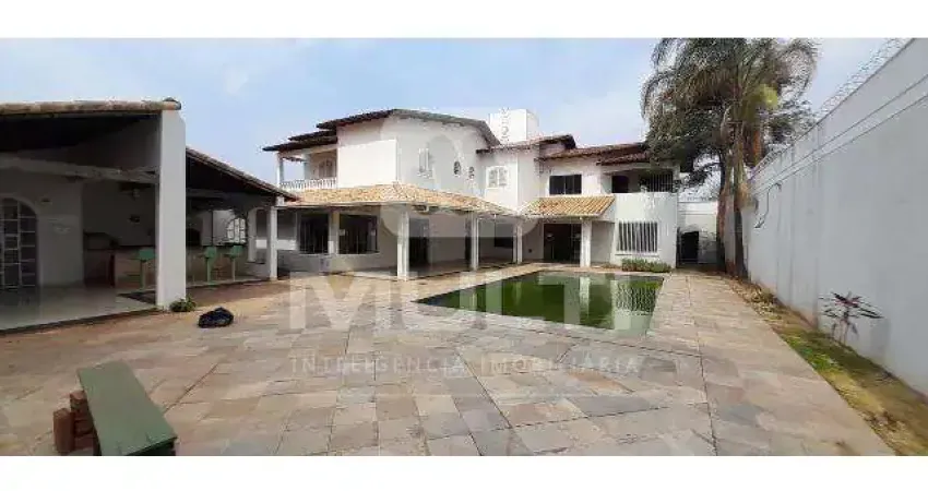 Casa com 2 quartos para alugar no Umuarama, Uberlândia 