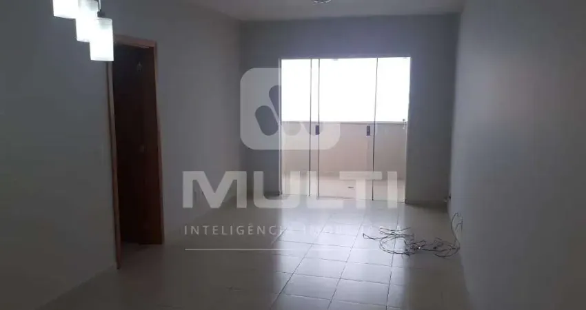 Apartamento com 3 quartos para alugar no Centro, Uberlândia 