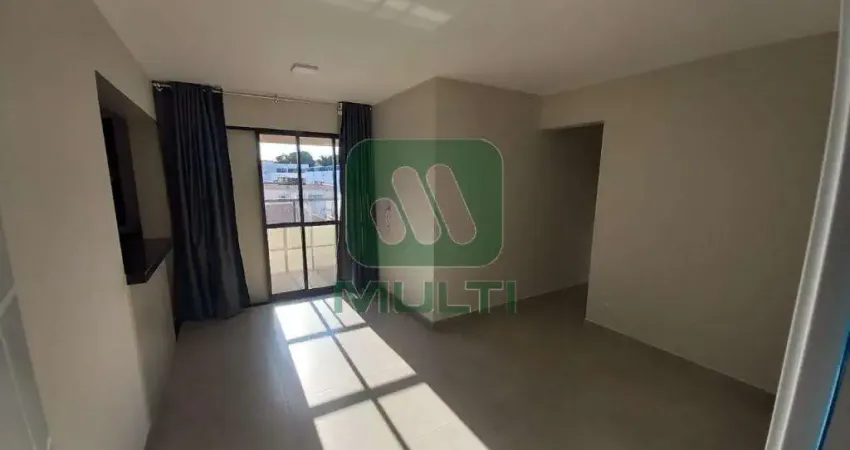 Apartamento com 2 quartos para alugar no Brasil, Uberlândia 