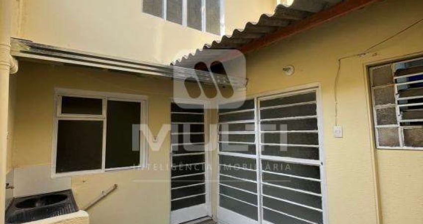 Apartamento com 3 quartos para alugar no Centro, Uberlândia 