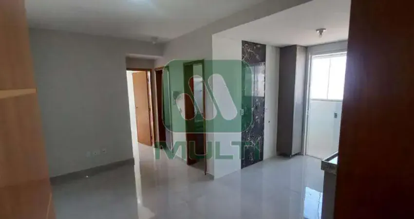 Apartamento com 2 quartos para alugar no Osvaldo Rezende, Uberlândia