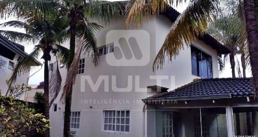 Casa com 4 quartos para alugar no Morada da Colina, Uberlândia 