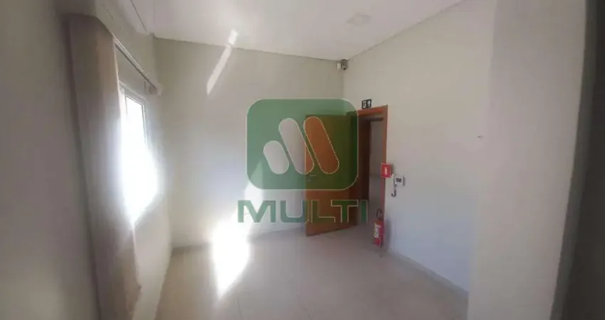 Sala comercial para alugar no Fundinho, Uberlândia 