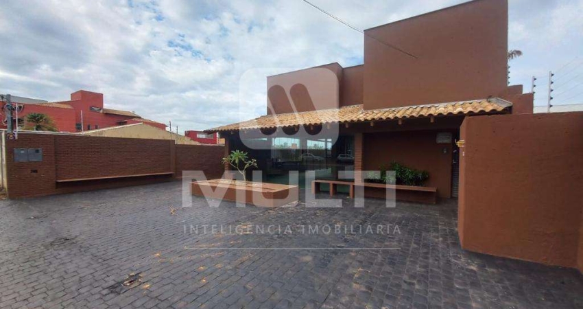 Casa comercial para alugar no Morada da Colina, Uberlândia 