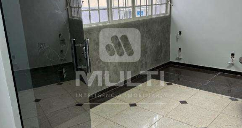Sala comercial para alugar no Cazeca, Uberlândia 