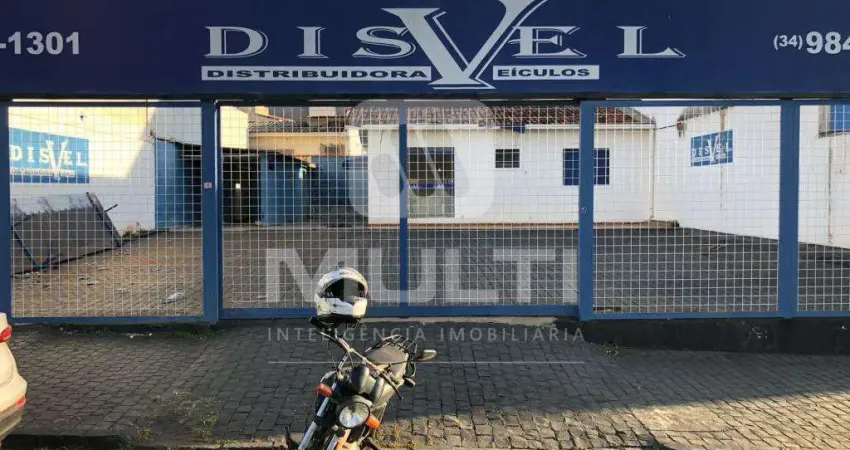 Casa comercial para alugar no Conjunto Segismundo Pereira, Uberlândia 