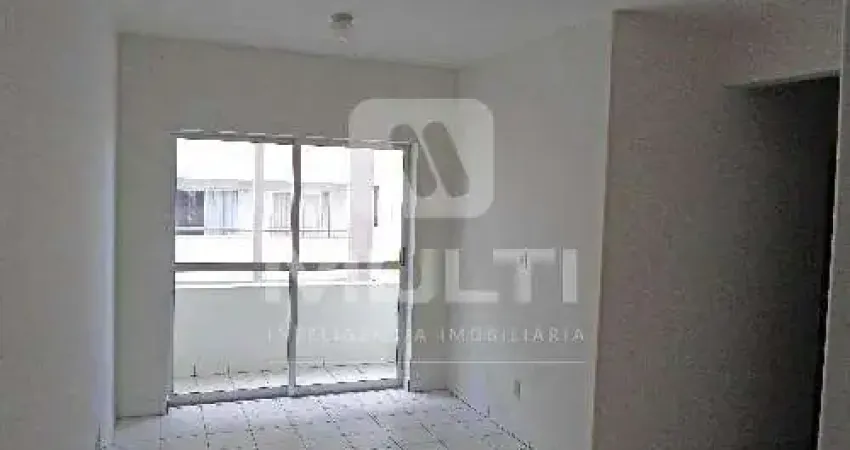 Apartamento com 3 quartos para alugar no Centro, Uberlândia 