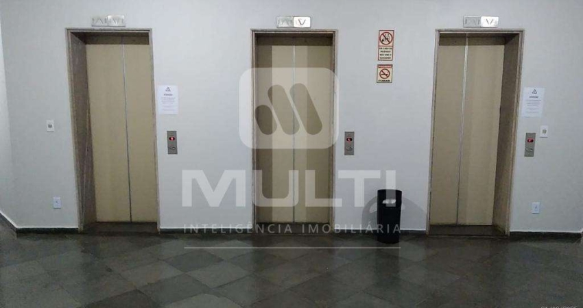 Sala comercial para alugar no Centro, Uberlândia 