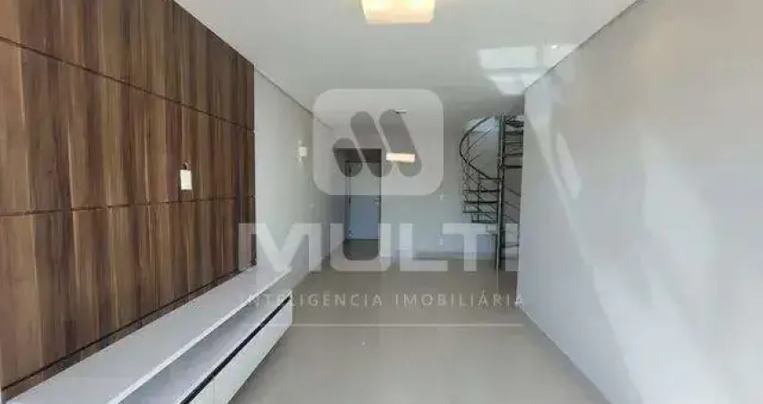 Cobertura com 3 quartos para alugar no Copacabana, Uberlândia 