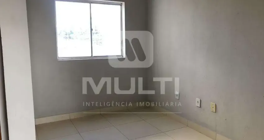 Apartamento com 2 quartos para alugar no Jardim Ipanema I, Uberlândia 