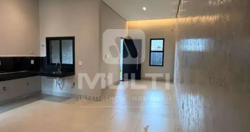 Casa com 3 quartos à venda no Pampulha, Uberlândia