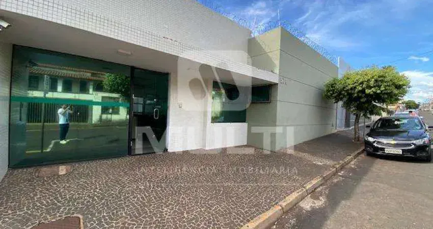 Barracão / Galpão / Depósito para alugar no Tabajaras, Uberlândia 