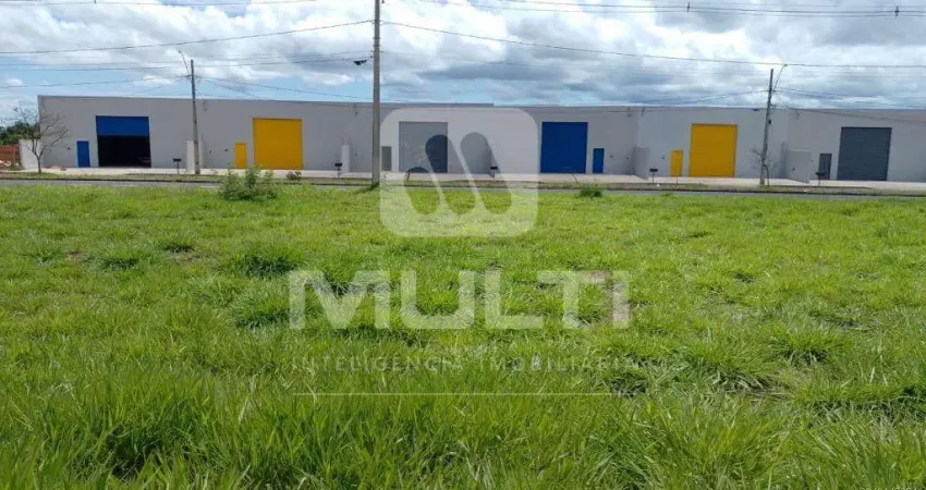 Barracão / Galpão / Depósito para alugar no Shopping Park, Uberlândia 
